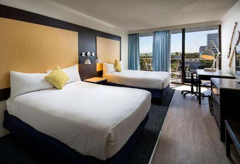 The Godfrey Hotel & Cabanas Tampa