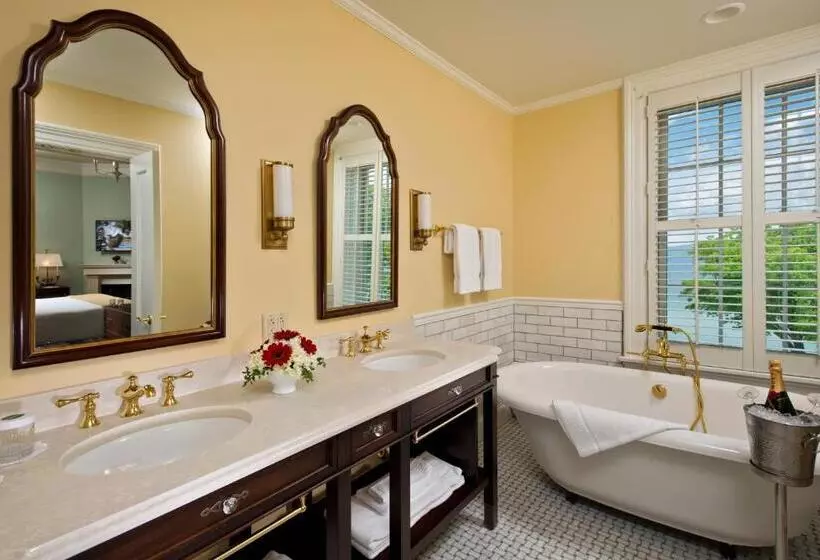 Hotel The Otesaga Resort