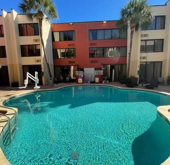 בית מלון כפרי Tropical Palms