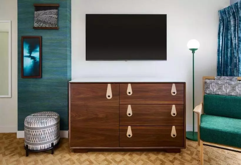 בית מלון כפרי Waikiki Malia