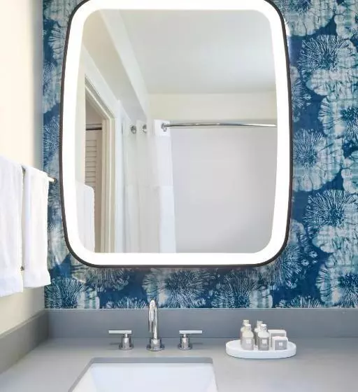 בית מלון כפרי Waikiki Malia