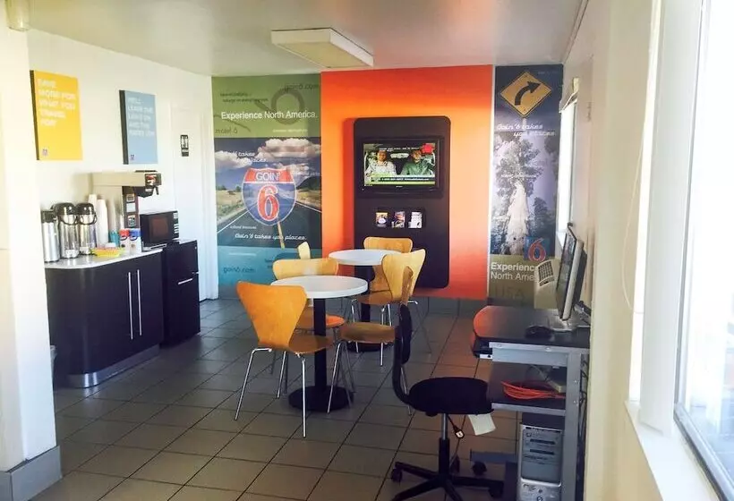 Motel 6 Amarillo, Tx West