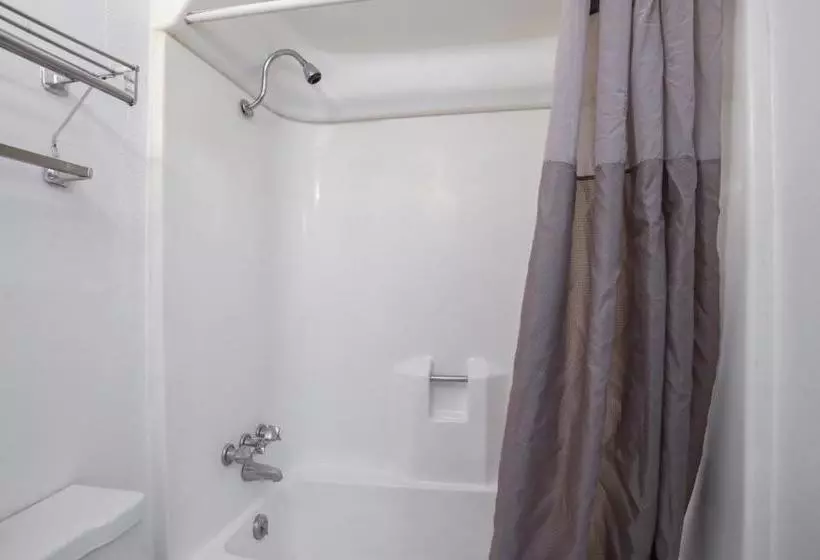 Motel 6 Sweetwater Tn