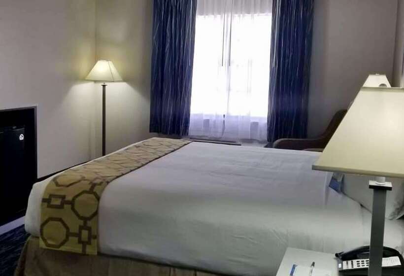 Hotel Baymont By Wyndham Port Arthur Groves Area