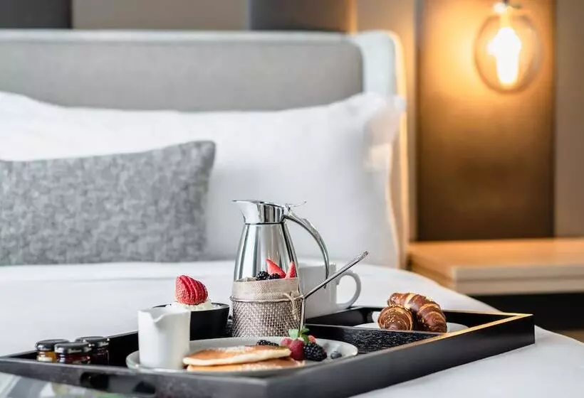 The Luxury Collection Hotel Manhattan Midtown