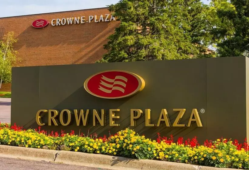 Hotel Crowne Plaza Minneapolis West, An Ihg