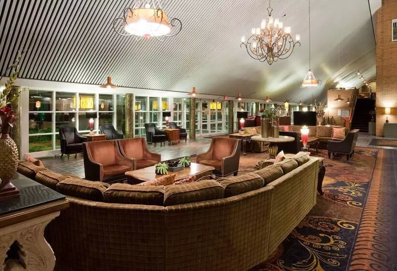 Hotel Crowne Plaza Minneapolis West, An Ihg