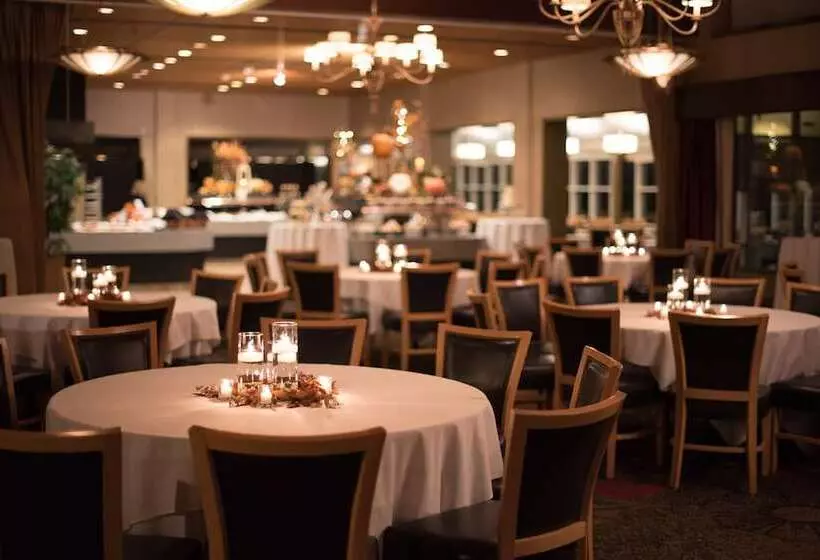 Hotel Crowne Plaza Minneapolis West, An Ihg