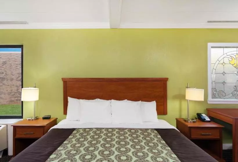 בית מלון כפרי Days Inn By Wyndham Bowling Green