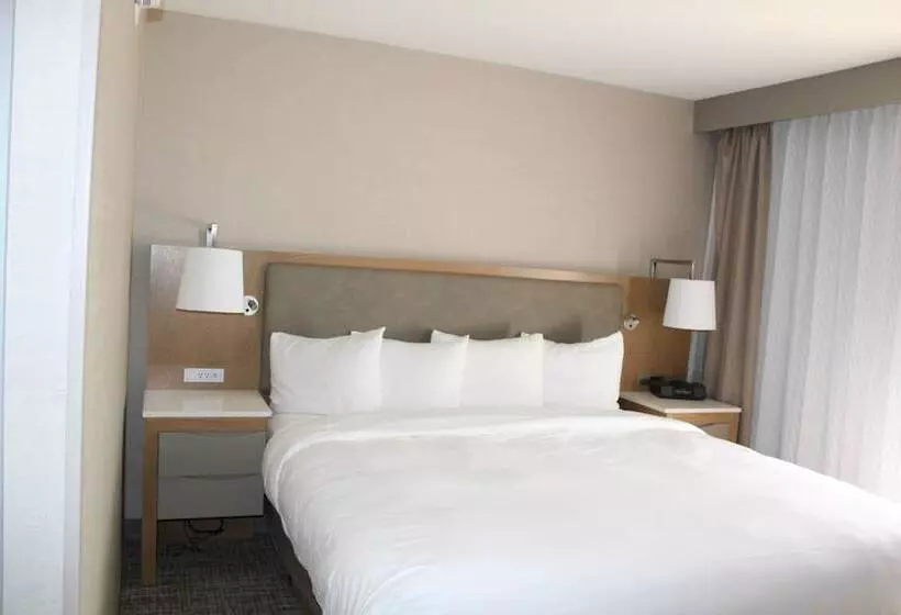 فندق Doubletree By Hilton Phoenix Chandler