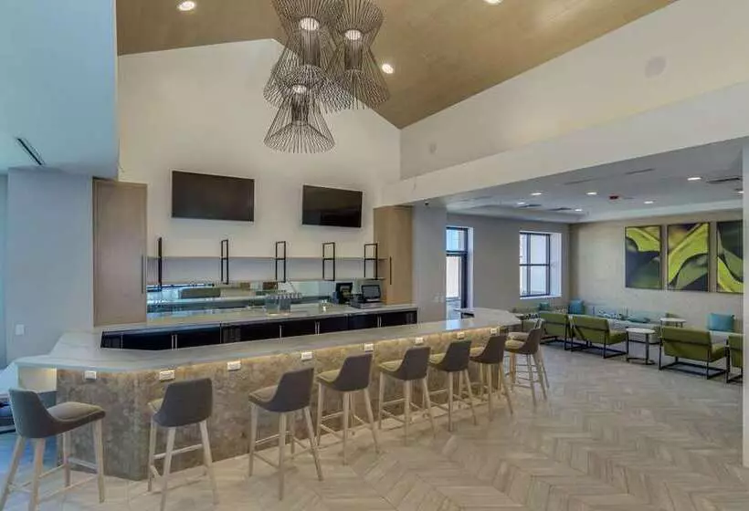 فندق Doubletree By Hilton Phoenix Chandler