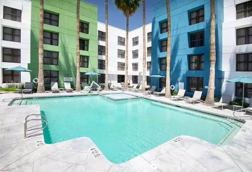 فندق Doubletree By Hilton Phoenix Chandler