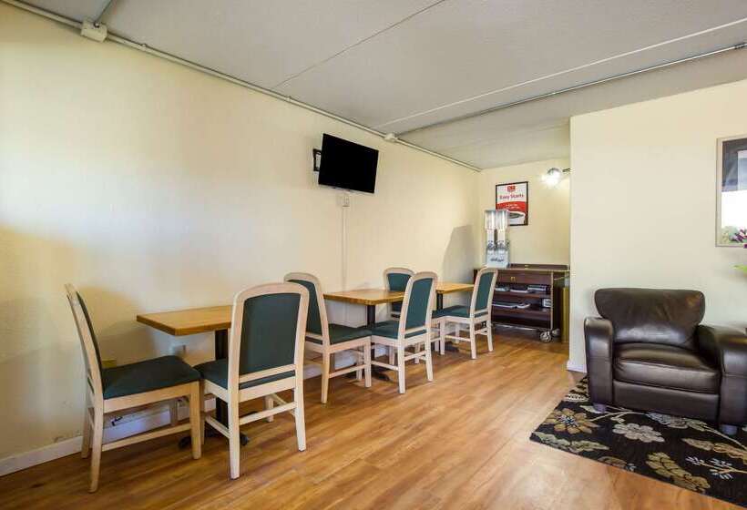 ホテル Signature Inn Danville