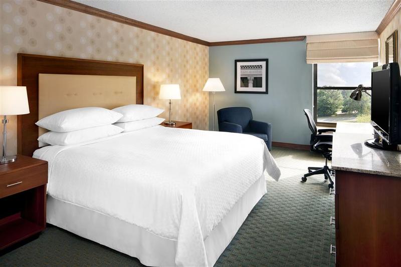 فندق Four Points By Sheraton Richmond Airport