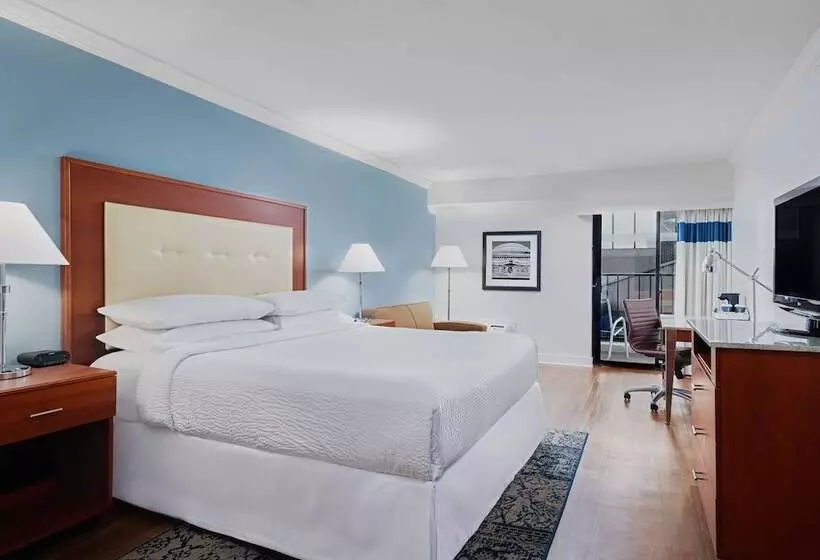 Otel Four Points By Sheraton Richmond Airport