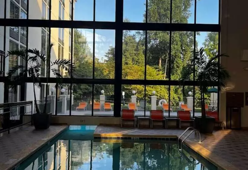 فندق Holiday Inn Asheville Biltmore West, An Ihg