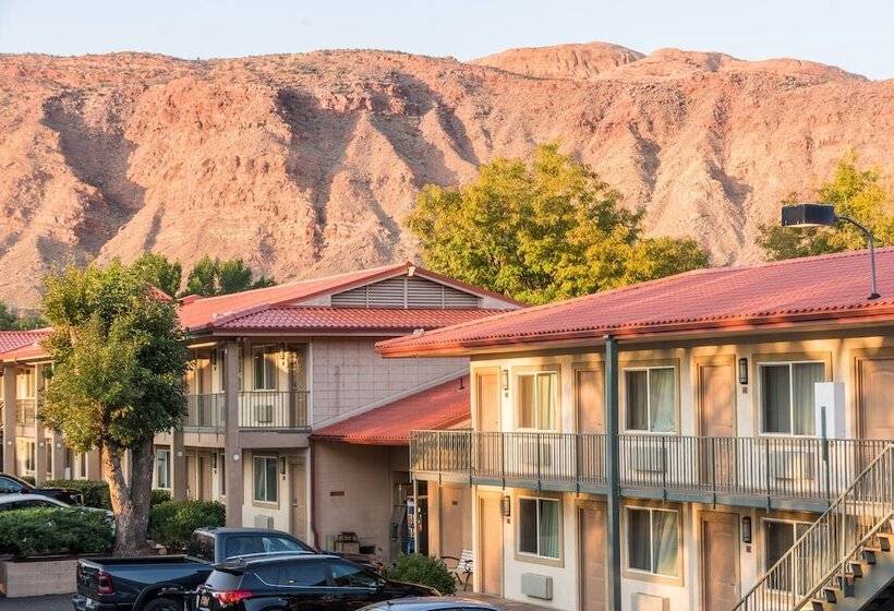 هتل Moab Downtown