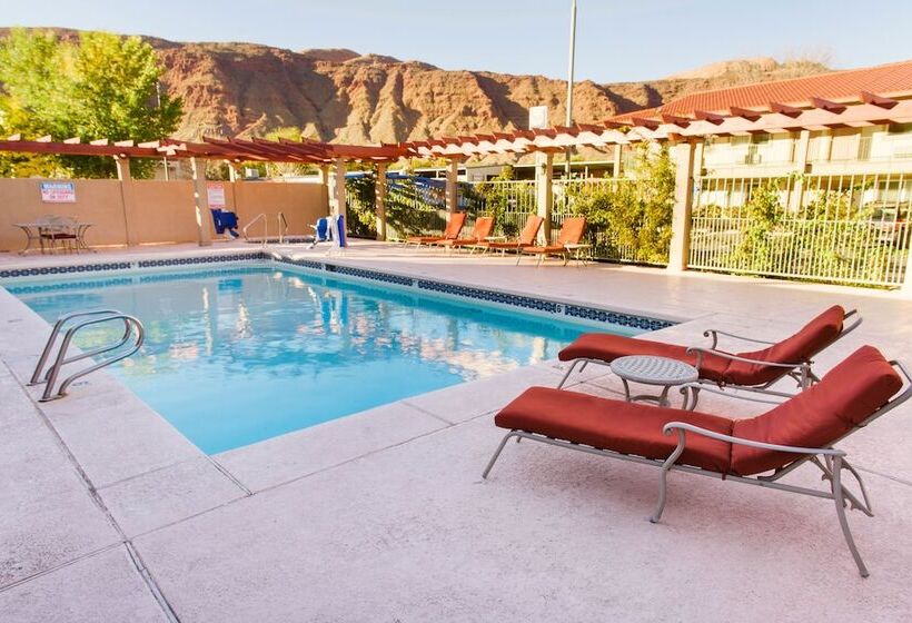 هتل Moab Downtown