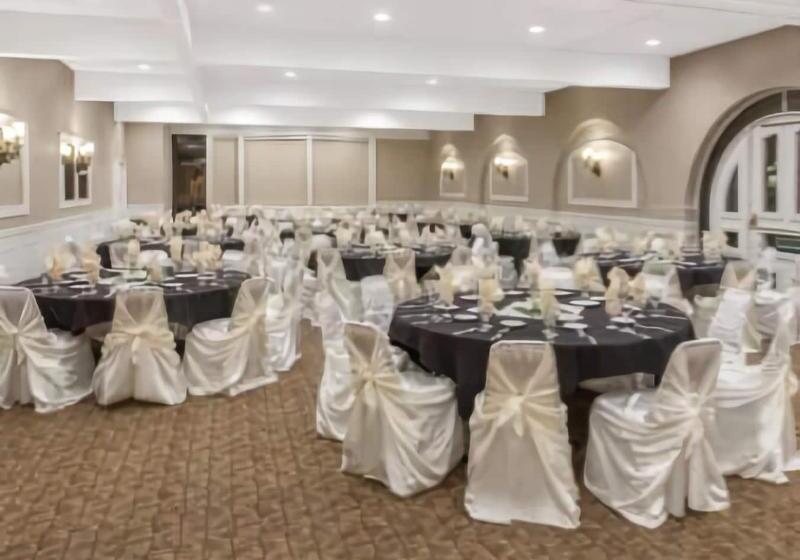 هتل Ramada By Wyndham Fresno North