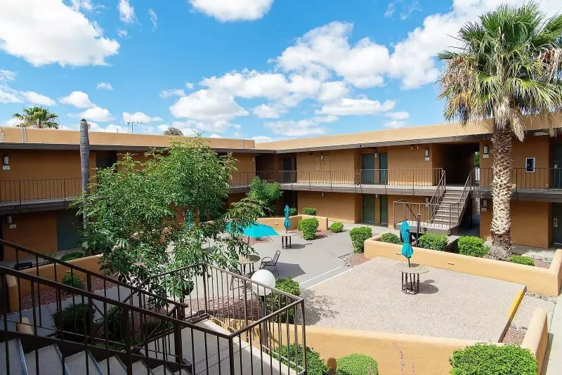 호텔 Ramada By Wyndham Tucson Airport