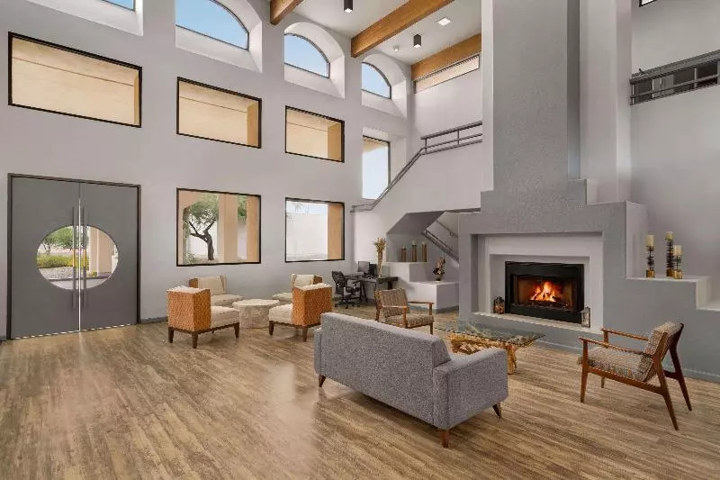 호텔 Ramada By Wyndham Tucson Airport