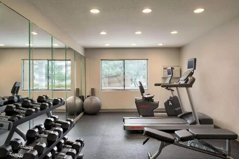 호텔 Ramada By Wyndham Tucson Airport