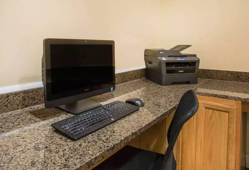 酒店 Ramada By Wyndham Wytheville