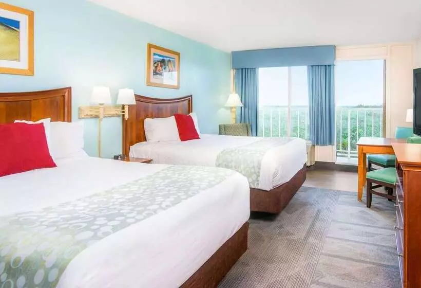 酒店 Ramada Plaza By Wyndham Nags Head Oceanfront