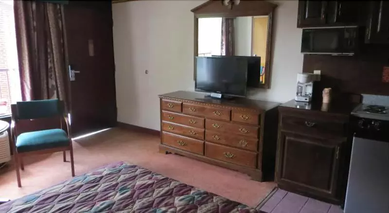 Hotel Riverside Motor Lodge