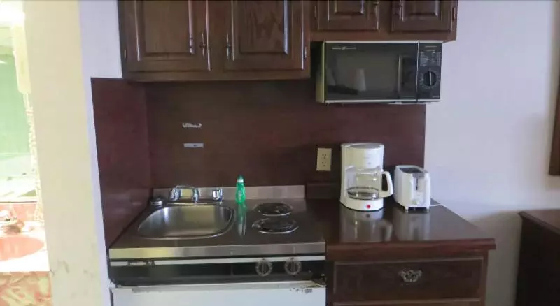 Hotel Riverside Motor Lodge