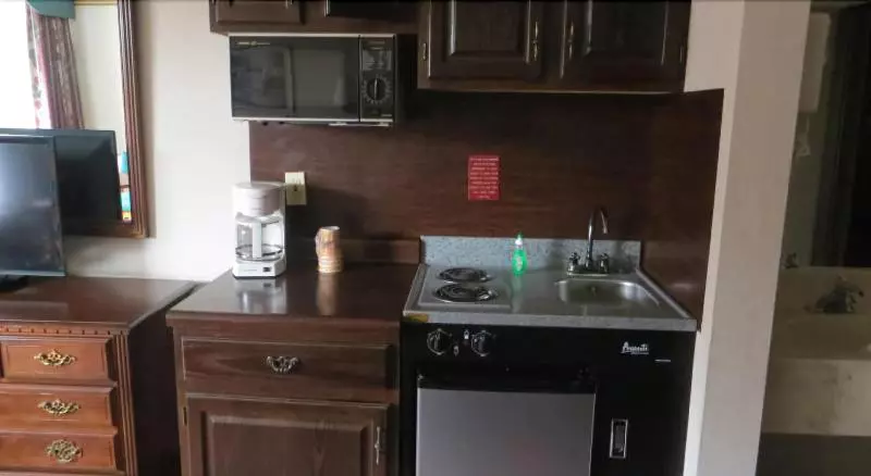 Hotel Riverside Motor Lodge