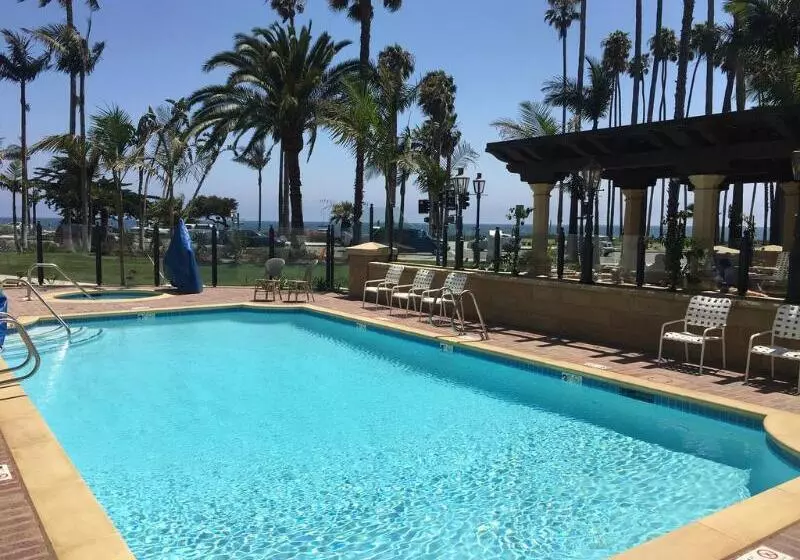 فندق Santa Barbara Inn