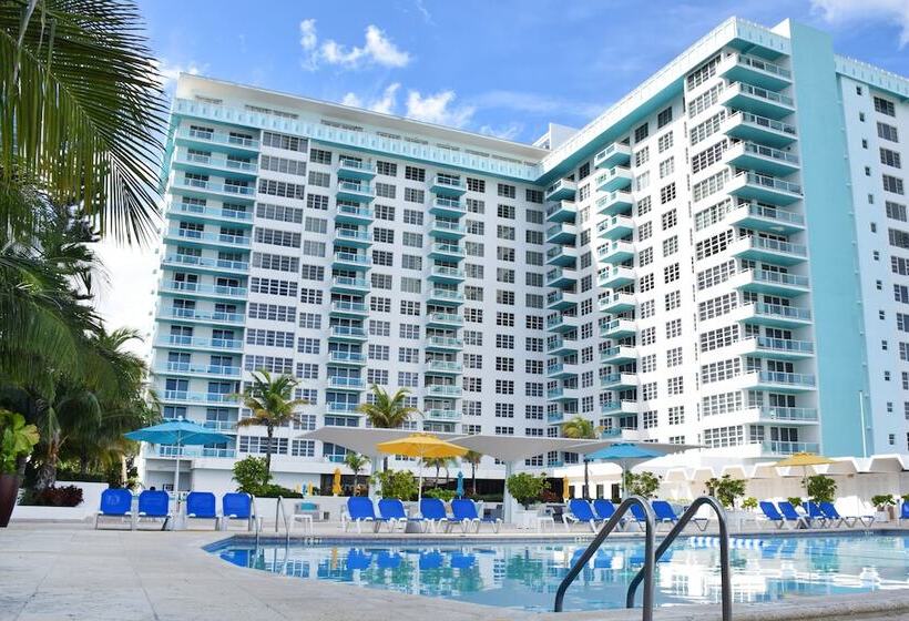 هتل Seacoast Suites On Miami Beach