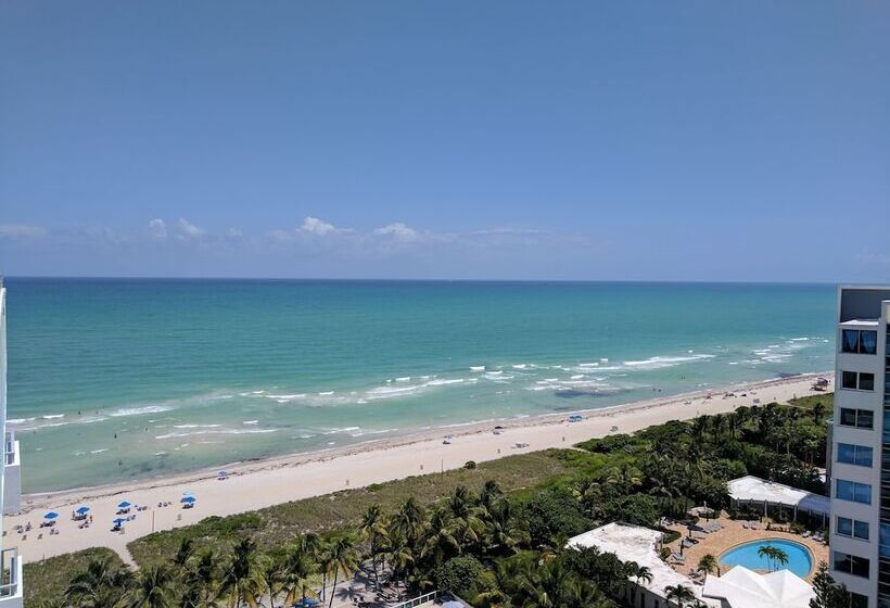 هتل Seacoast Suites On Miami Beach