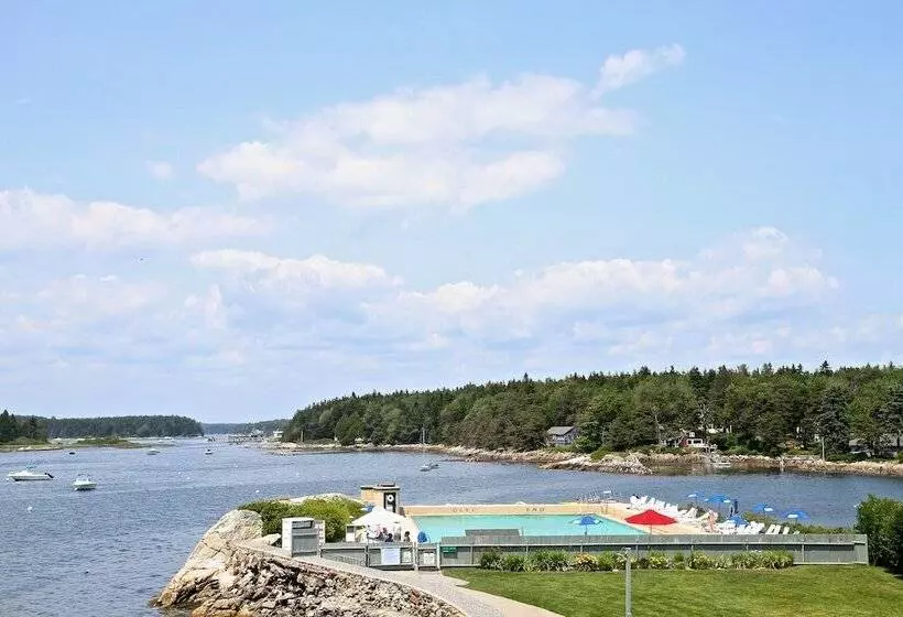 בית מלון כפרי Sebasco Harbor Resort