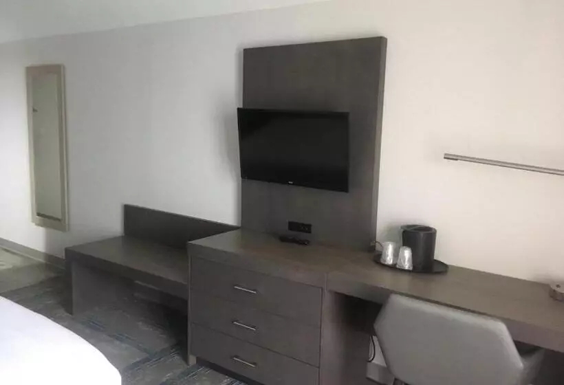 호텔 Crystal Coast Oceanfront