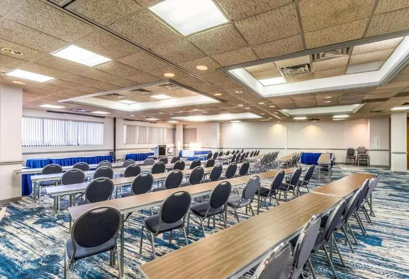 호텔 Crystal Coast Oceanfront