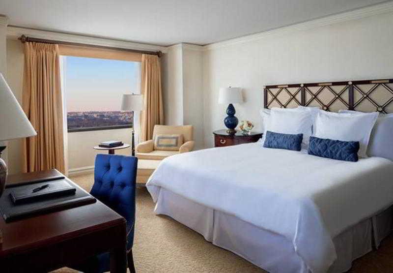 هتل The Ritzcarlton, Pentagon City