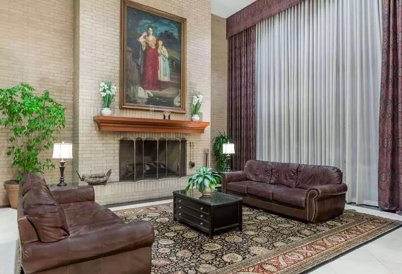 فندق Wyndham Riverfront