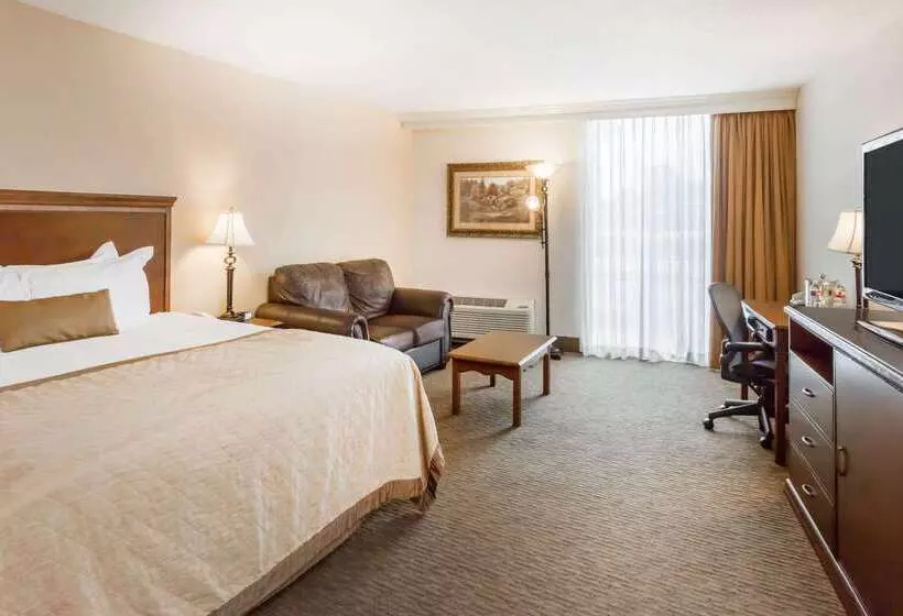 فندق Wyndham Riverfront