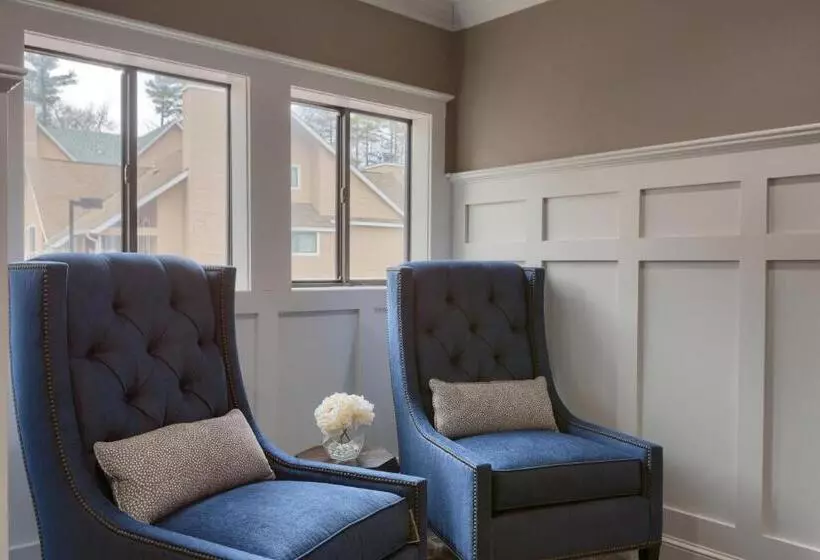 Residences At Daniel Webster