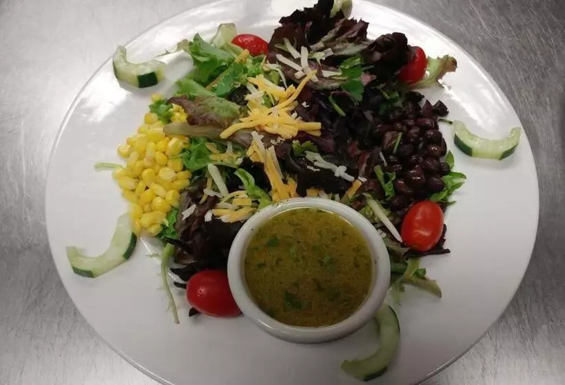 Residences At Daniel Webster