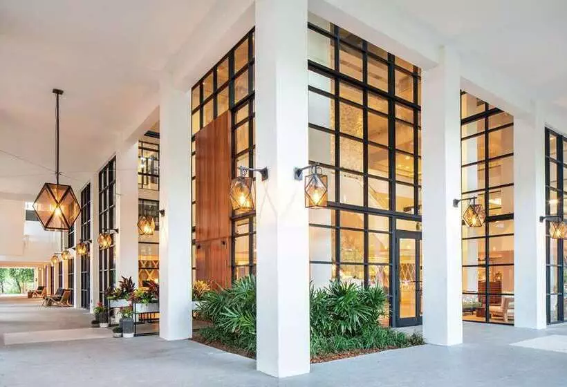 Baker S Cay Resort Key Largo, Curio Collection By Hilton