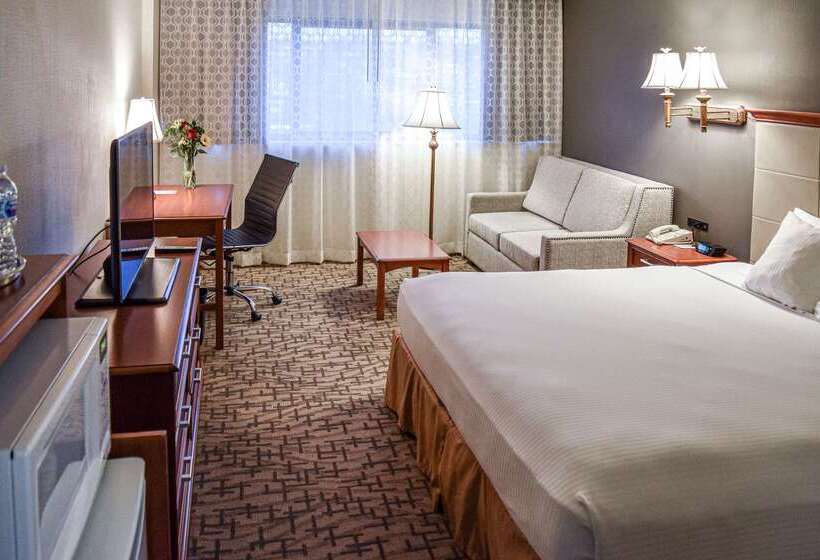 هتل Comfort Inn & Suites Downtown Tacoma