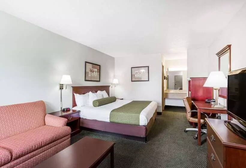 Hotelli Days Inn By Wyndham Raleigh Glenwoodcrabtree