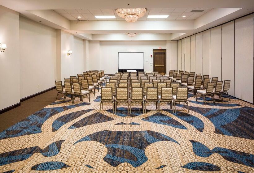 酒店 Doubletree By Hilton Boston Milford