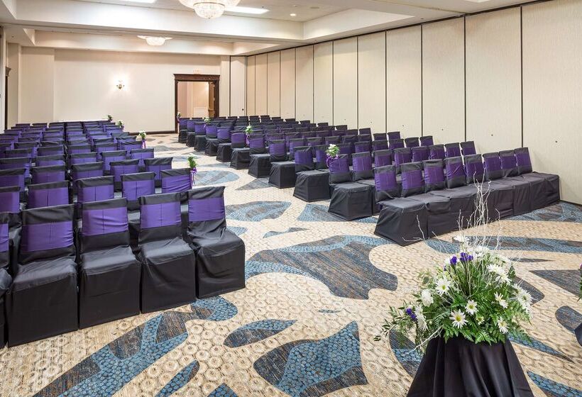 酒店 Doubletree By Hilton Boston Milford