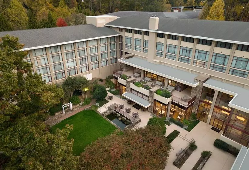 فندق Emory Conference Center