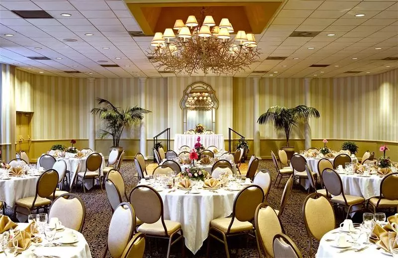 בית מלון כפרי Four Points By Sheraton Richmond