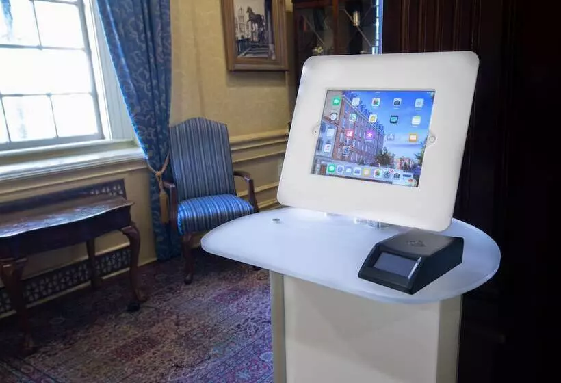 Отель The Georgetown Inn